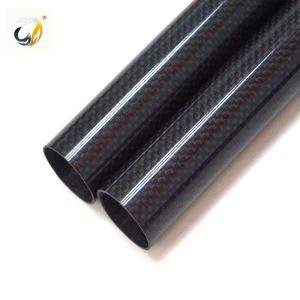 Tubu tal-fibra tal-fibra tal-karbonju tleqq 3K għall-bejgħ